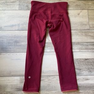 Lululemon reversible crop leggings